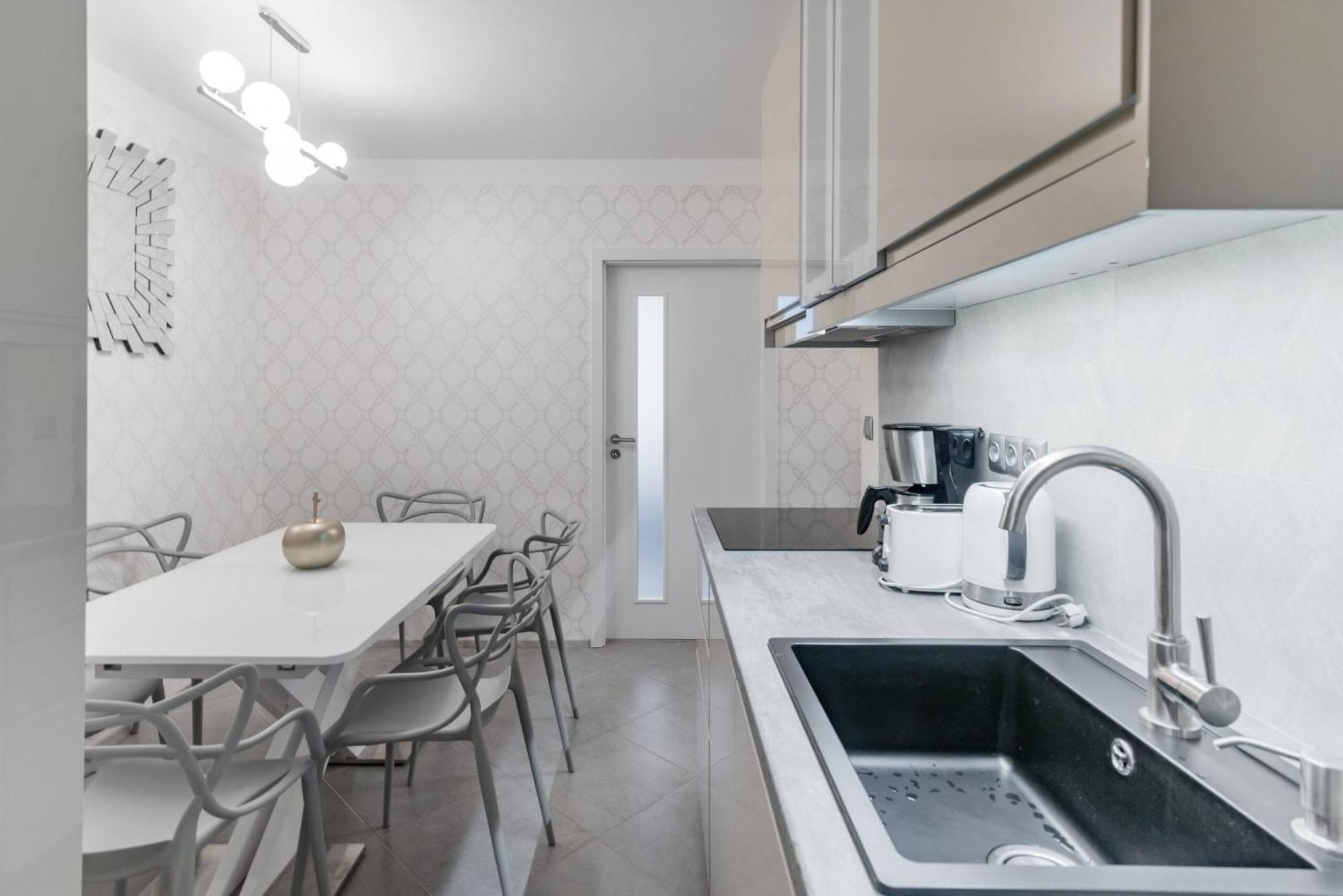 Pastel Art Deco 3Bdr Ruterra Apt Prága Kültér fotó